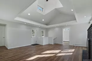 129 Lakeview Dr, Mastic Beach, NY 11951 - Photo 6