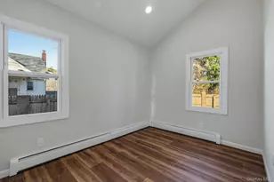 129 Lakeview Dr, Mastic Beach, NY 11951 - Photo 28