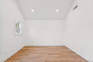 29 Grant Ave, East Rockaway, NY 11518 - Photo 28