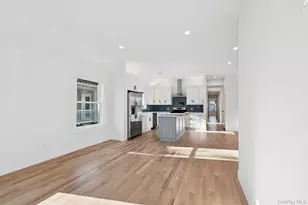 29 Grant Ave, East Rockaway, NY 11518 - Photo 12