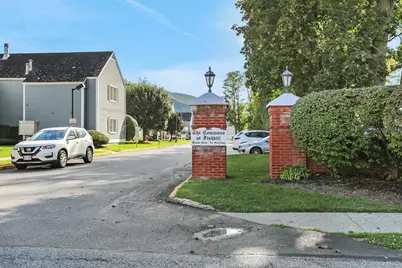 302 Commons Way #E, Fishkill, NY 12524 - Photo 4
