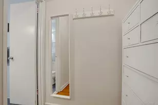 113-14 72nd Rd, Forest Hills, NY 11375 - Photo 14