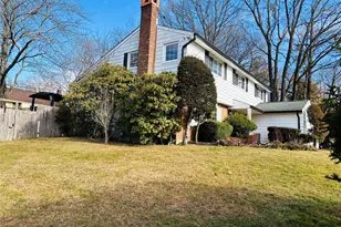 27 Henry Dr, Glen Cove, NY 11542 - Photo 20