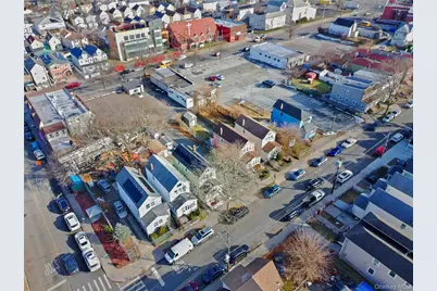 11005 Union Hall Street, Jamaica, NY 11433 - Photo 16