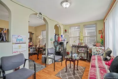 11005 Union Hall Street, Jamaica, NY 11433 - Photo 8