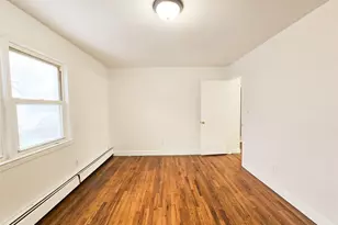 95-32 95th St, Ozone Park, NY 11416 - Photo 4