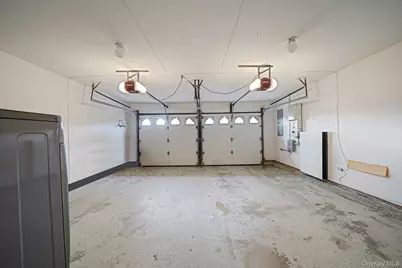 52 San Rafael Avenue, Holbrook, NY 11741 - Photo 38