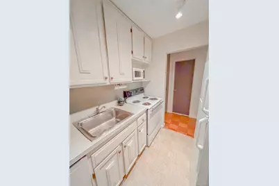 160 Academy Street #6C, Poughkeepsie, NY 12601 - Photo 16
