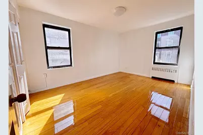 44-25 Macnish Street #4A, Elmhurst, NY 11373 - Photo 6