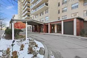 175-20 Wexford Terrace, Jamaica, NY 11432 - Photo 4