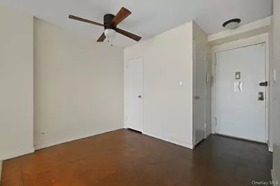 175-20 Wexford Terrace #14U, Jamaica, NY 11432 - Photo 8