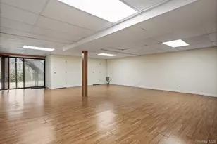 2 Cricket Club Dr, Roslyn, NY 11576 - Photo 22