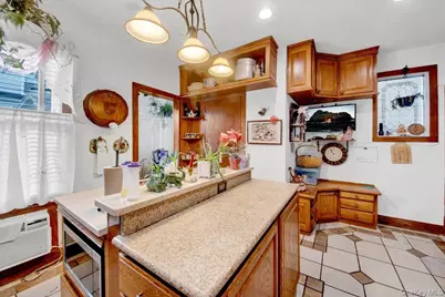 1038 Pierce Avenue, Bronx, NY 10461 - Photo 10