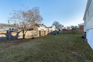 103 W Willow St, Beacon, NY 12508 - Photo 16