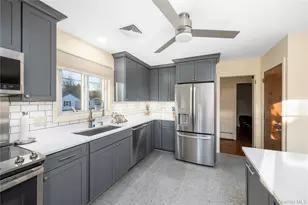 103 W Willow St, Beacon, NY 12508 - Photo 4