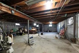 103 W Willow St, Beacon, NY 12508 - Photo 20