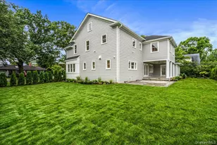 7 Yale St, Garden City, NY 11530 - Photo 42