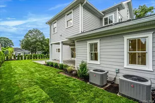 7 Yale St, Garden City, NY 11530 - Photo 44