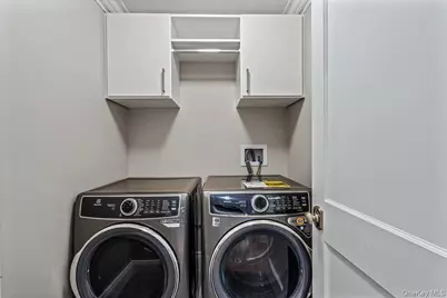 7 Yale Street, Garden City, NY 11530 - Photo 32