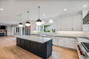 7 Yale St, Garden City, NY 11530 - Photo 6