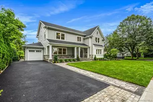 7 Yale St, Garden City, NY 11530 - Photo 2