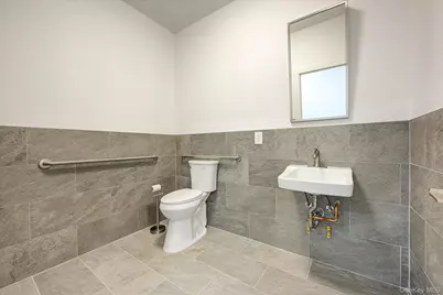 First Avenue 1779 #Ground Floor, New York, NY 10128 - Photo 20