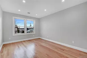 124 Mckinley Ave, North Bellmore, NY 11710 - Photo 18