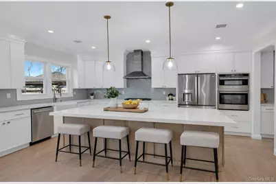 124 McKinley Avenue, North Bellmore, NY 11710 - Photo 8