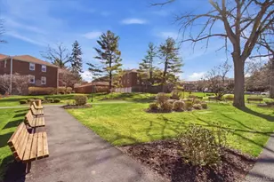 15 Bryant Crescent, White Plains, NY 10605 - Photo 18