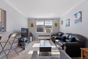 15 Bryant Crescent, White Plains, NY 10605 - Photo 8