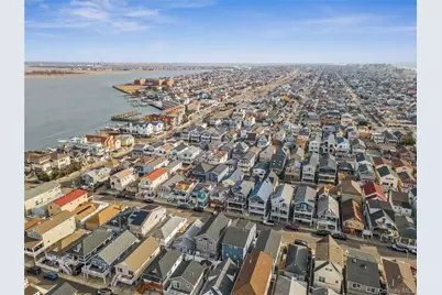 87 Arizona Avenue, Long Beach, NY 11561 - Photo 40