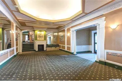 114-20 Queens Boulevard #E 8, Forest Hills, NY 11375 - Photo 12