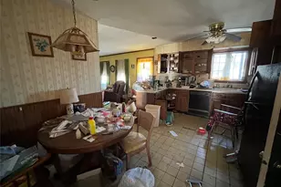 5 Louis Pl, Nesconset, NY 11767 - Photo 4