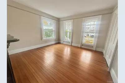 611 Main Street #B, Greenport, NY 11944 - Photo 6