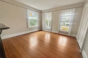 611 Main St, Greenport, NY 11944 - Photo 6