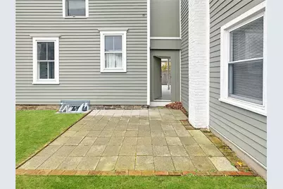 611 Main Street #B, Greenport, NY 11944 - Photo 12