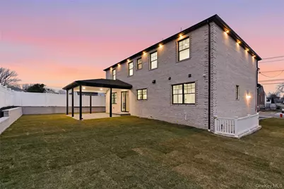 12 Lee Avenue, Albertson, NY 11507 - Photo 34