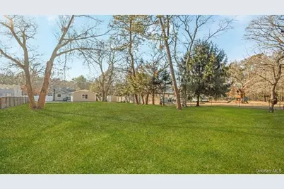 59 Nelson Road, Selden, NY 11784 - Photo 28