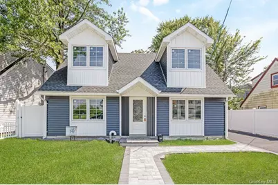 335 Peninsula Boulevard, Cedarhurst, NY 11516 - Photo 1