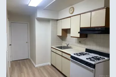 5711 Lawrence Street #1st floor, Flushing, NY 11355 - Photo 4