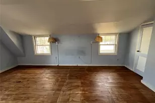 8 Ketewomoke Dr, Huntington, NY 11743 - Photo 12