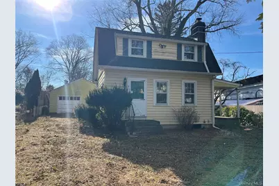 8 Ketewomoke Drive, Huntington, NY 11743 - Photo 1