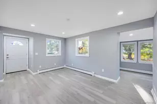 231 Elm Rd W, Mastic Beach, NY 11951 - Photo 14