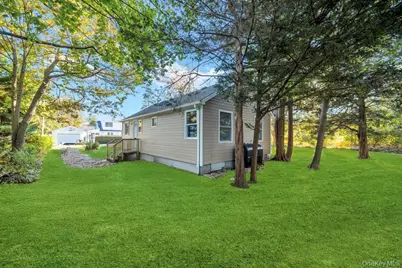 231 Elm Road W, Mastic Beach, NY 11951 - Photo 10