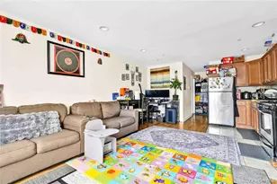 84-39 60th Dr, Middle Village, NY 11379 - Photo 20