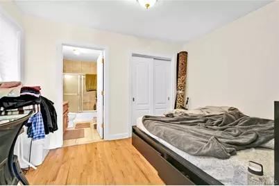 84-39 60th Drive, Middle Village, NY 11379 - Photo 10