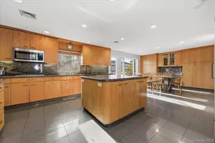 1495 Bay Blvd, Atlantic Beach, NY 11509 - Photo 12