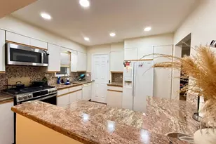 55 Keller St, Valley Stream, NY 11580 - Photo 6