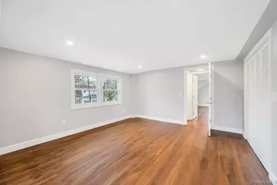 92 Sunset Road, Bay Shore, NY 11706 - Photo 34
