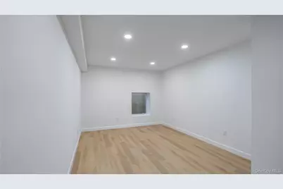 85 Drew Drive, Eastport, NY 11941 - Photo 14